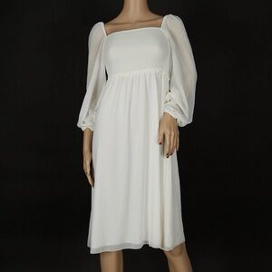 Aritzia Wilfred Tempest Chiffon Smocked Midi Dress
Women's XS